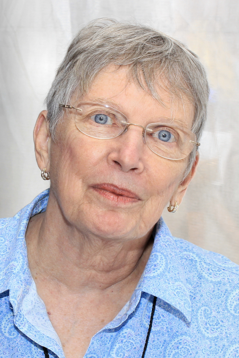 Lois Lowry Biography